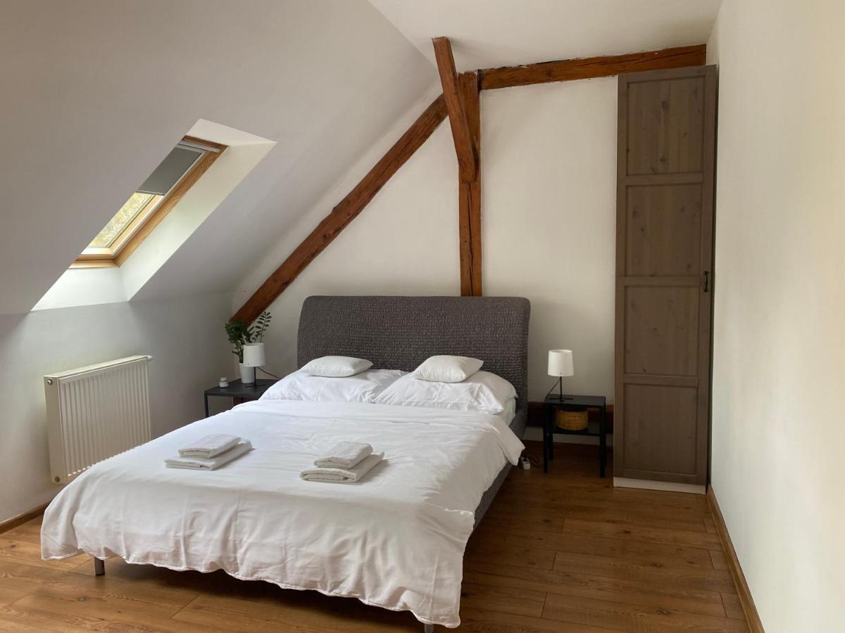 Sunny Attic Apartment Zvolen Exterior photo